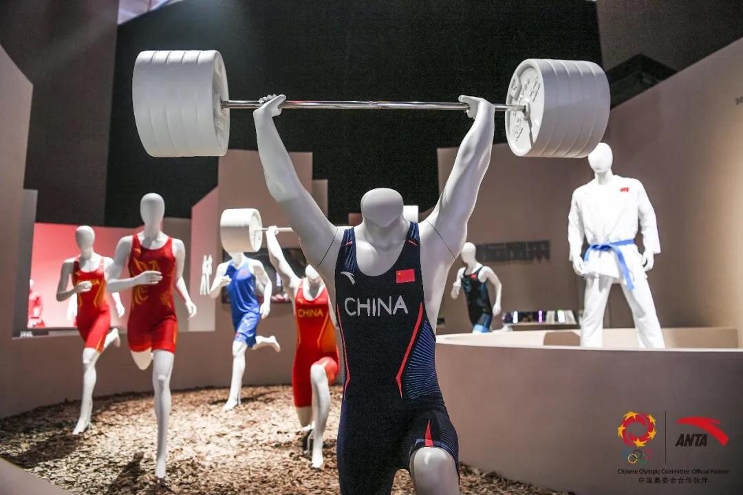 中国体育品牌出征东京奥运会，安踏、李